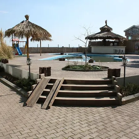 דירה Garkovi In Laguna Beach רבדה